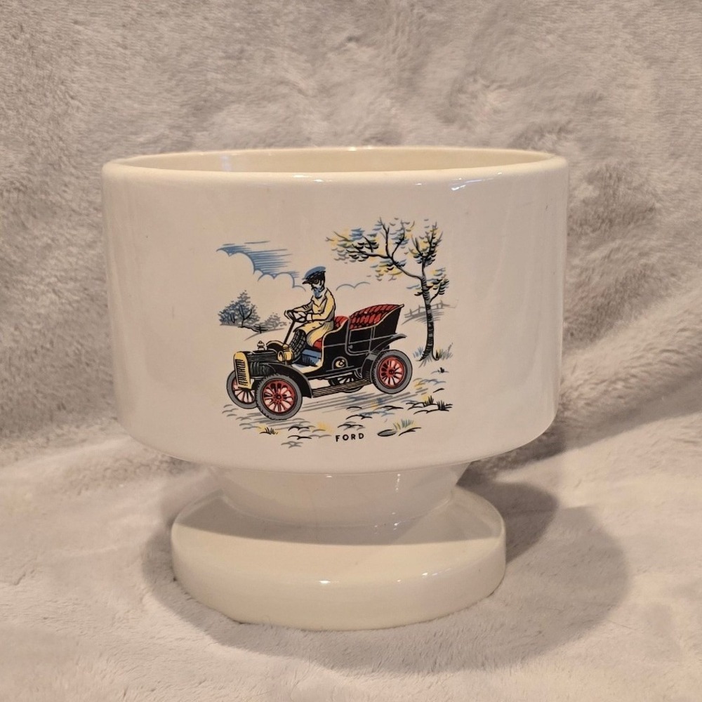 Vintage Haeger USA Pottery #42 White Pedestal Planter Bowl Ford Automobile Decor
